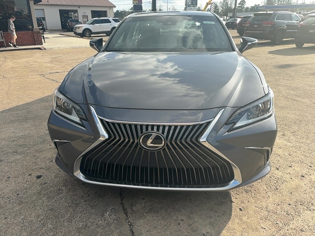 Used 2021 Lexus ES 350 Sedan