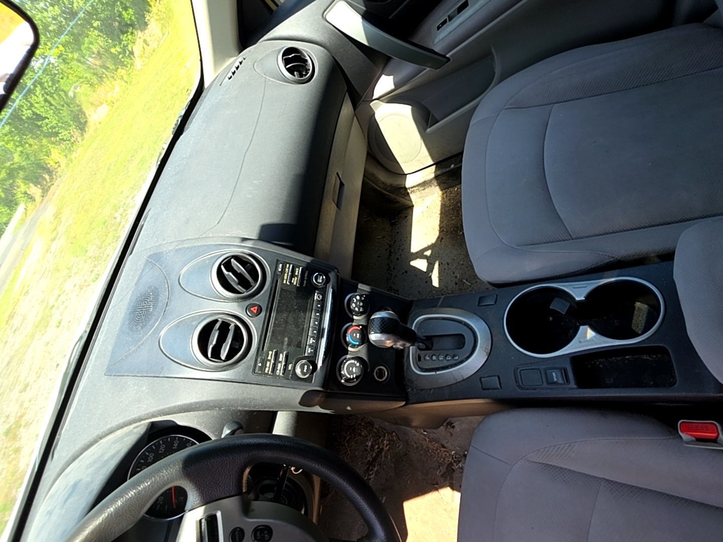 2013 Nissan Rogue S - Photo 9