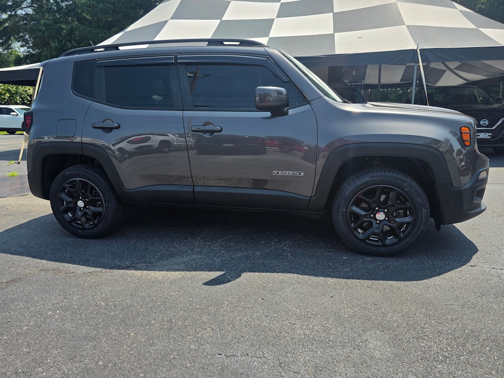 Used 2016 Jeep Renegade Latitude 4x4 SUV