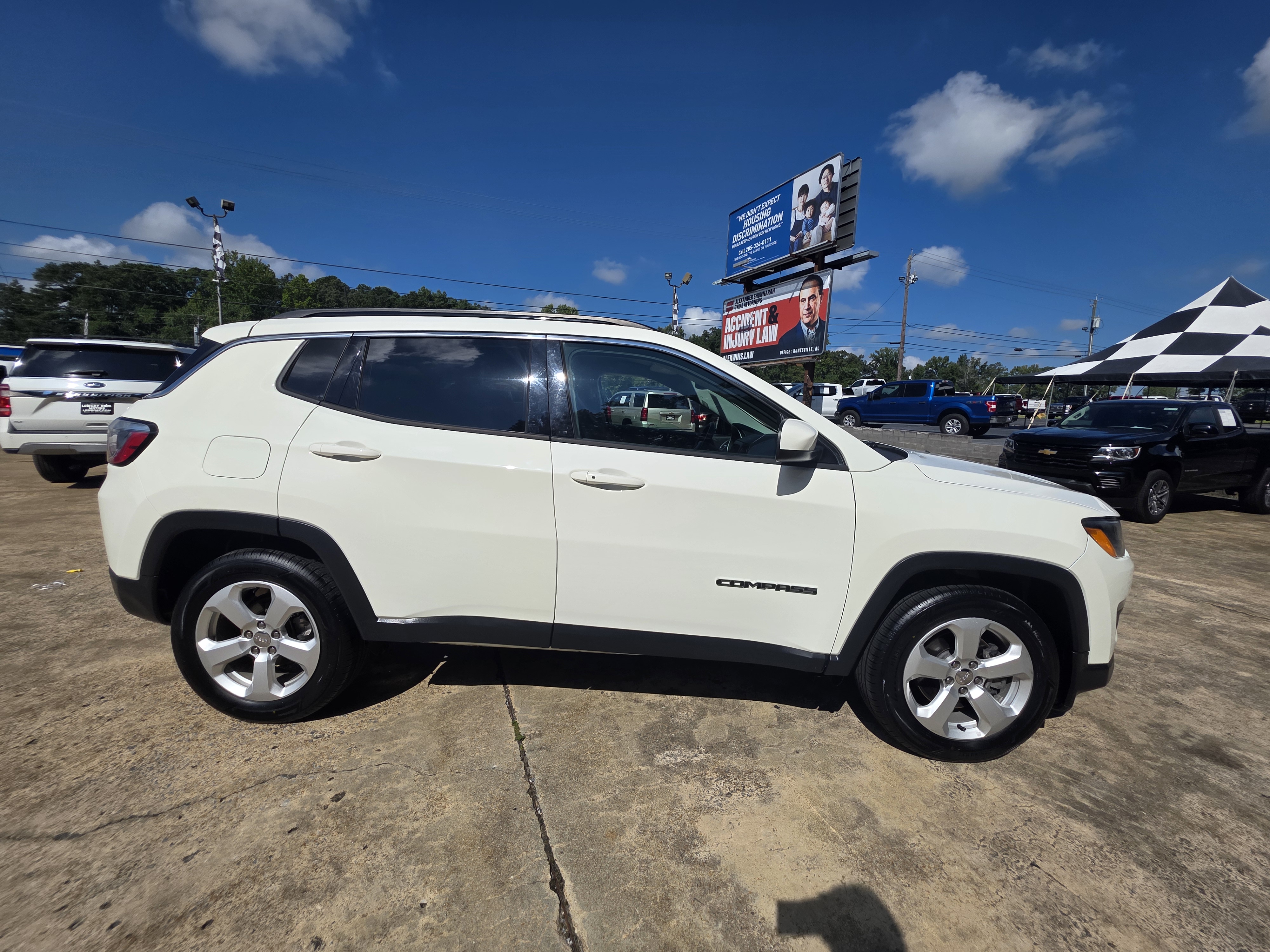 Used 2019 Jeep Compass Latitude FWD SUV