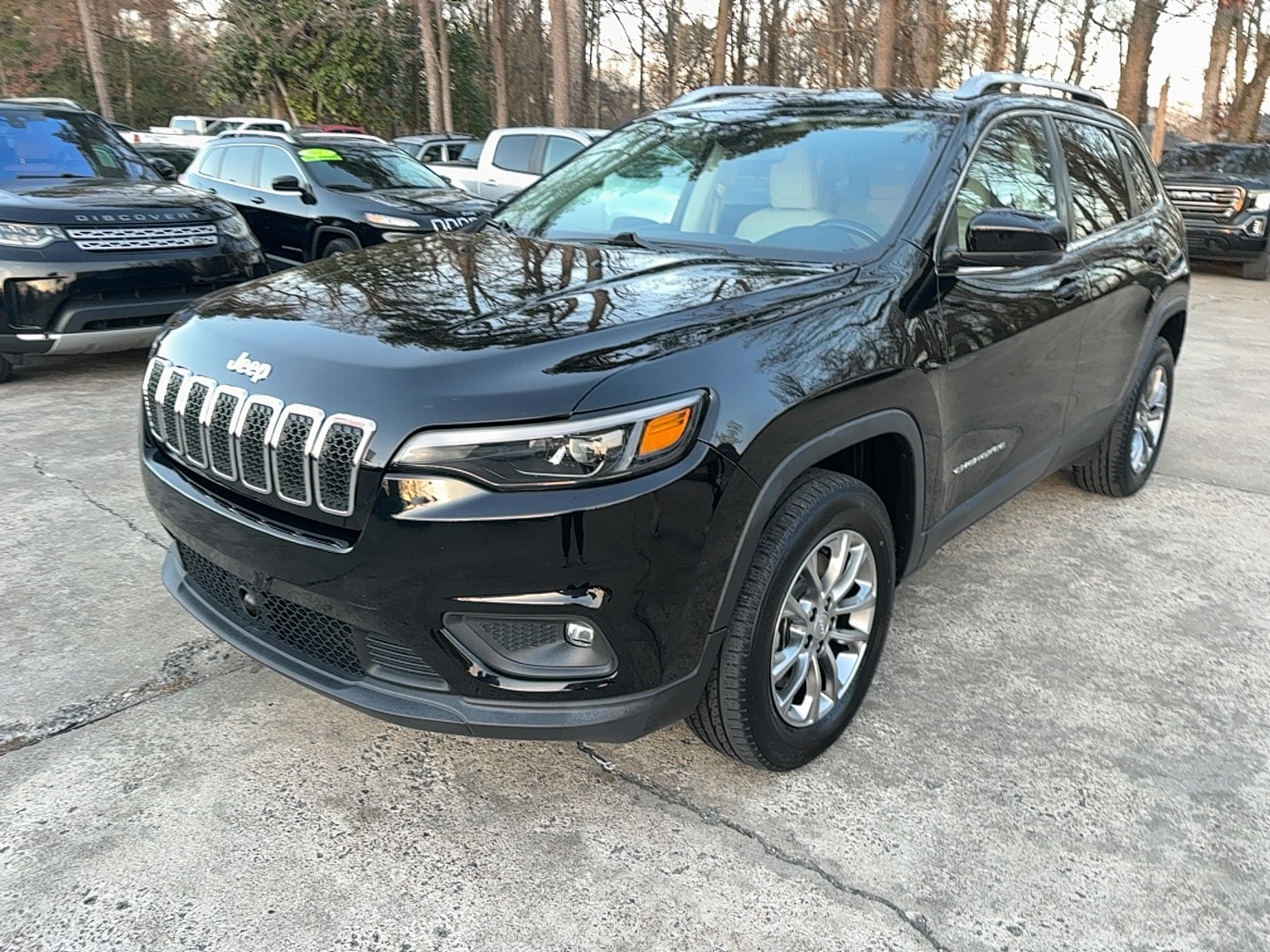 2021 Jeep Cherokee Latitude Plus's photo