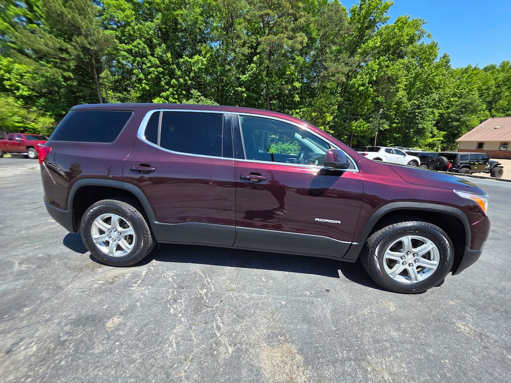 Used 2017 GMC Acadia SLE-1 SUV