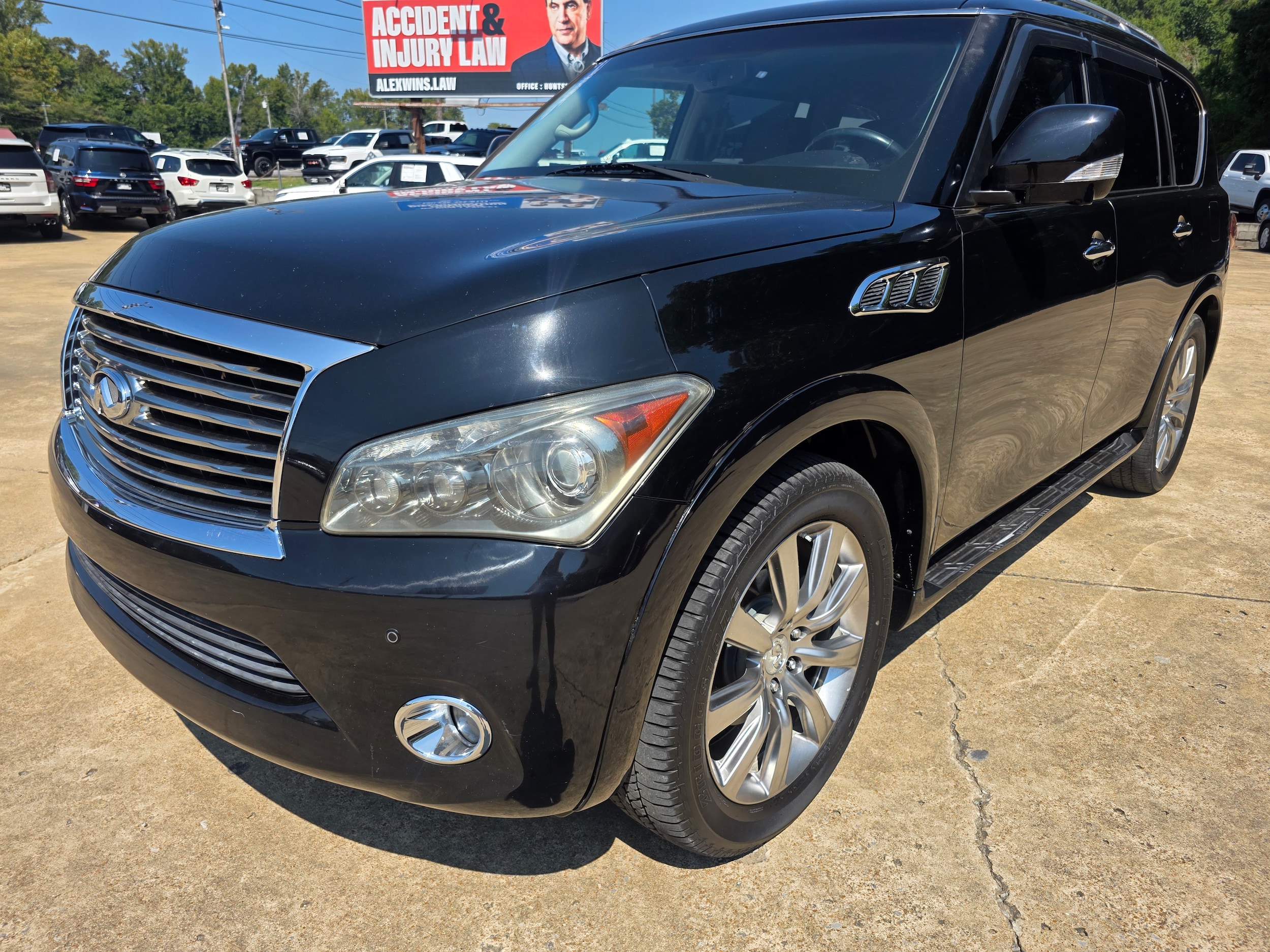 2012 INFINITI QX 56