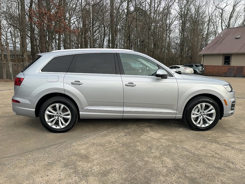 Used 2017 Audi Q7 3.0T Premium SUV
