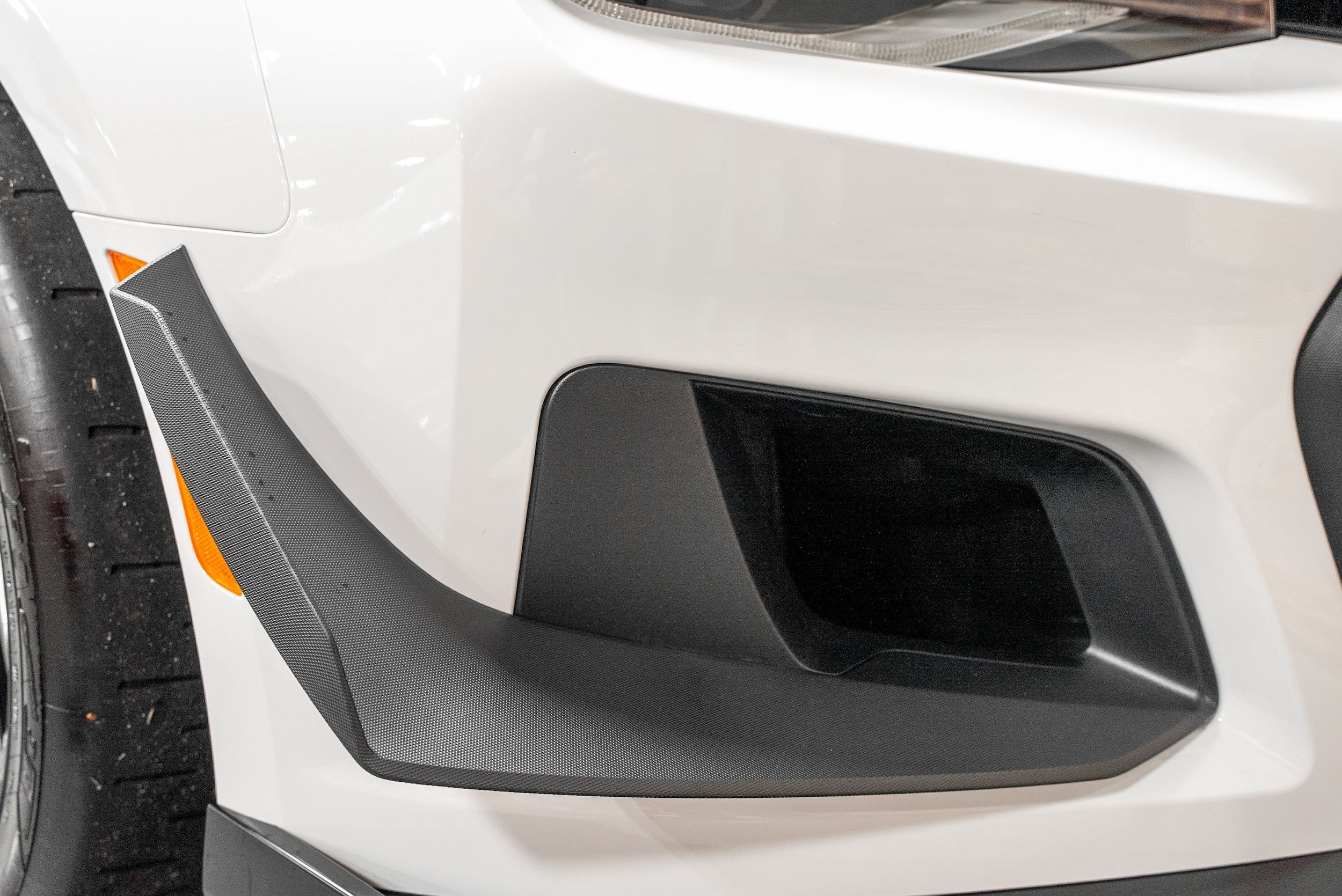 2024 Chevrolet Camaro ZL1 - Photo 11