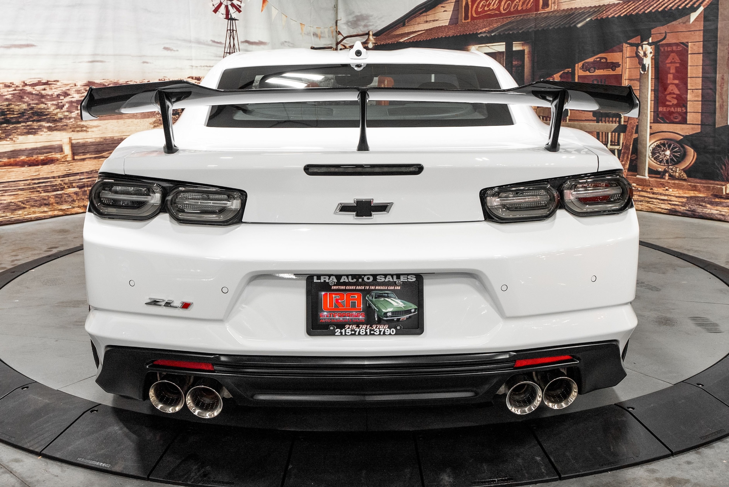 2024 Chevrolet Camaro ZL1 - Photo 6