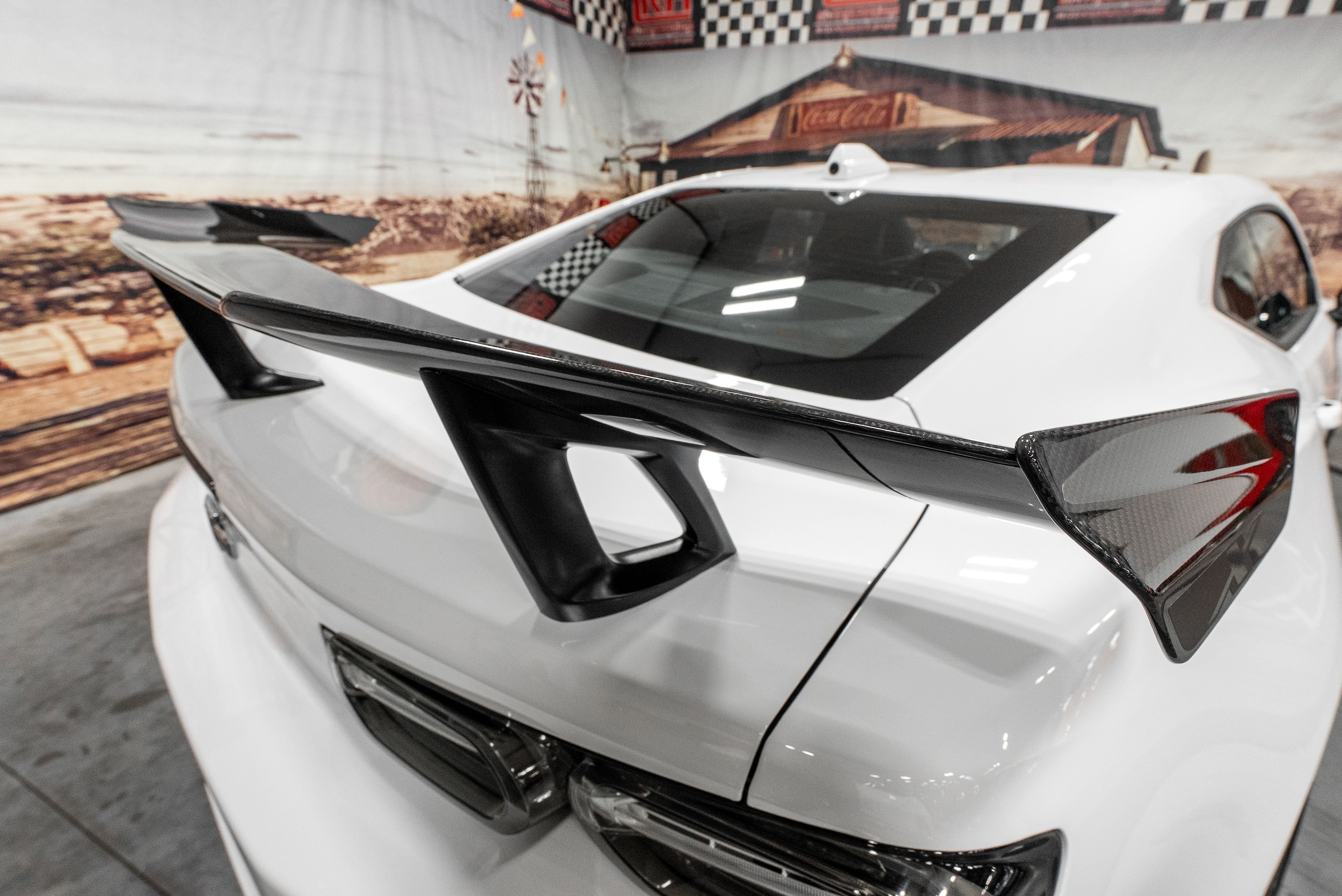 2024 Chevrolet Camaro ZL1 - Photo 12