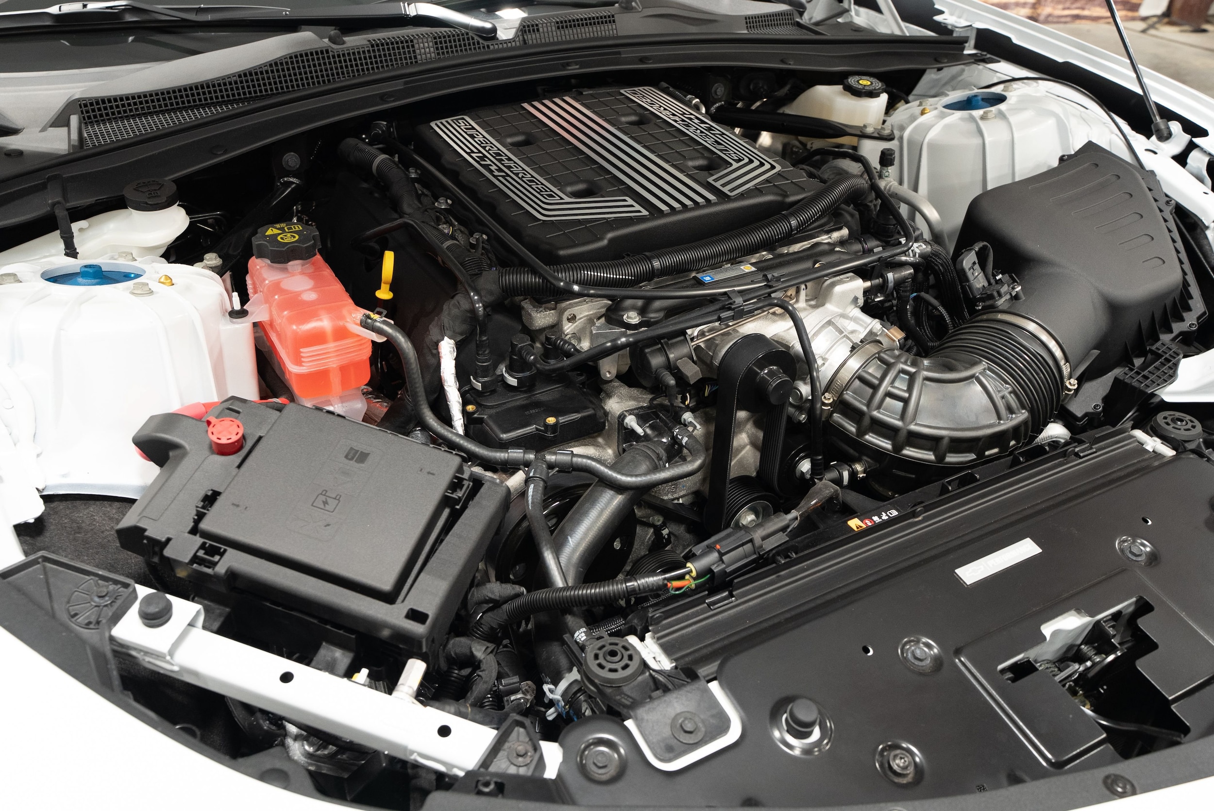 2024 Chevrolet Camaro ZL1 - Photo 23