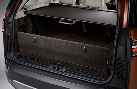 Land rover discovery cargo space deals