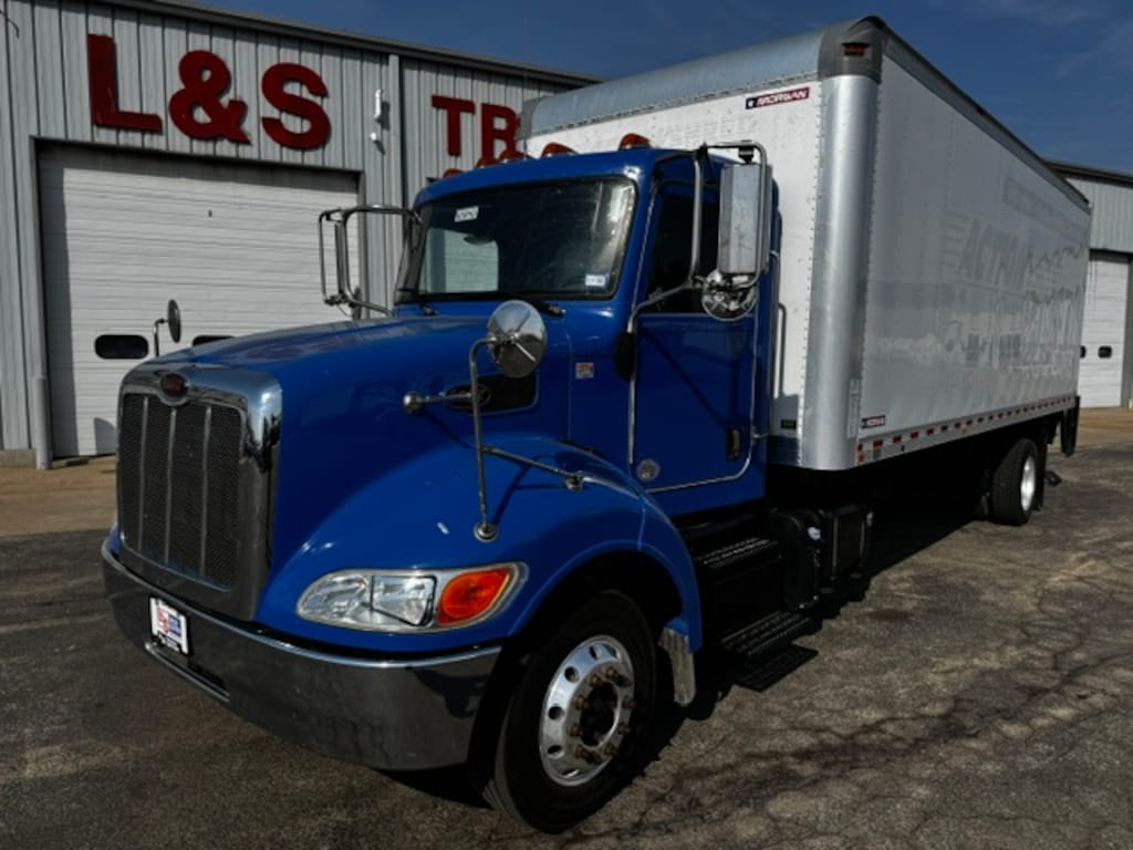Used 2020 Peterbilt 330 22' Box Van with Liftgate Van Cargo
