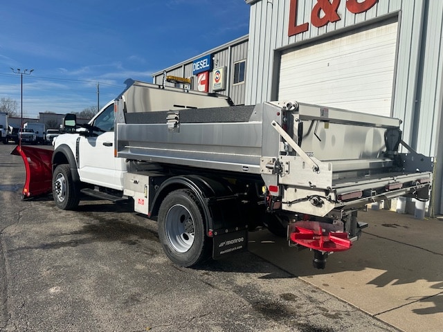 2026 Ford F-600 Super Duty Chassis Cab XL's photo