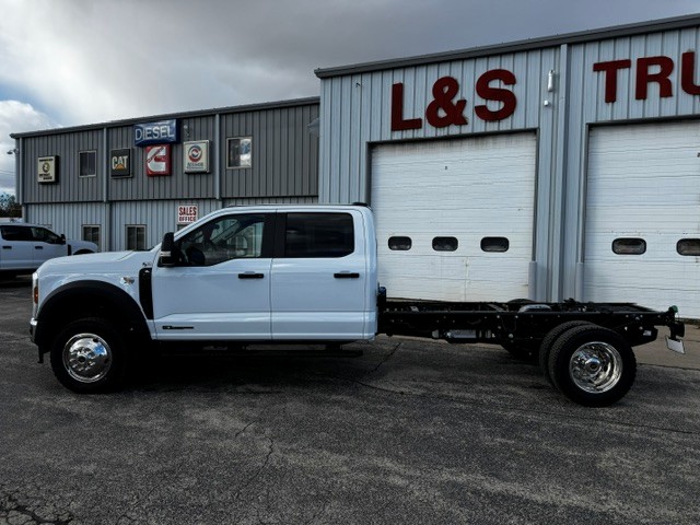 New 2027 Ford F-550 Chassis XL Truck Crew Cab