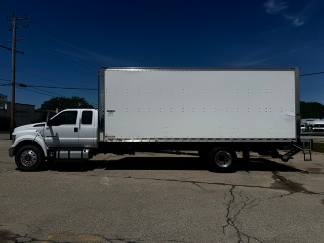 2022 Ford F-750's photo