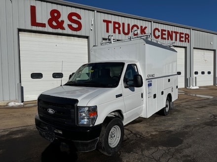 2026 Ford E-350 Comm. Cutaway E-350 SRW Service Truck 4203
