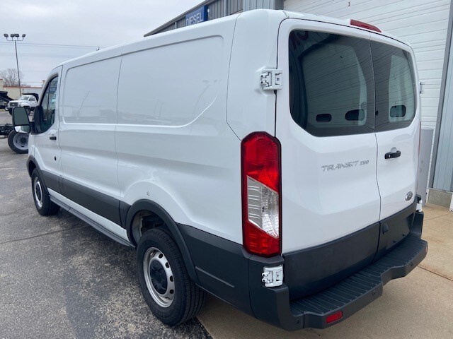 Used 2018 Ford Transit Van Base with VIN 1FTYR1ZM9JKB11222 for sale in Appleton, WI