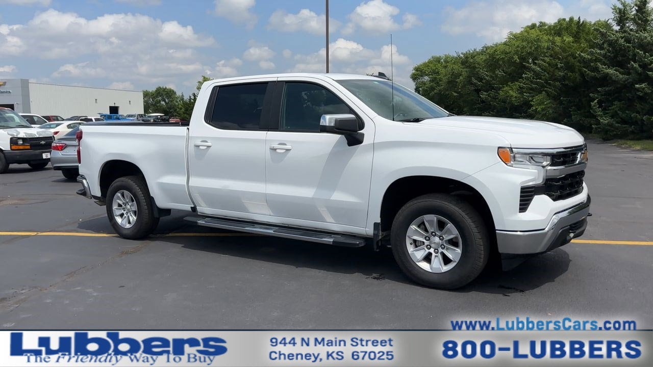 Used 2023 Chevrolet Silverado 1500 LT with VIN 1GCUDDEDXPZ325852 for sale in Cheney, KS