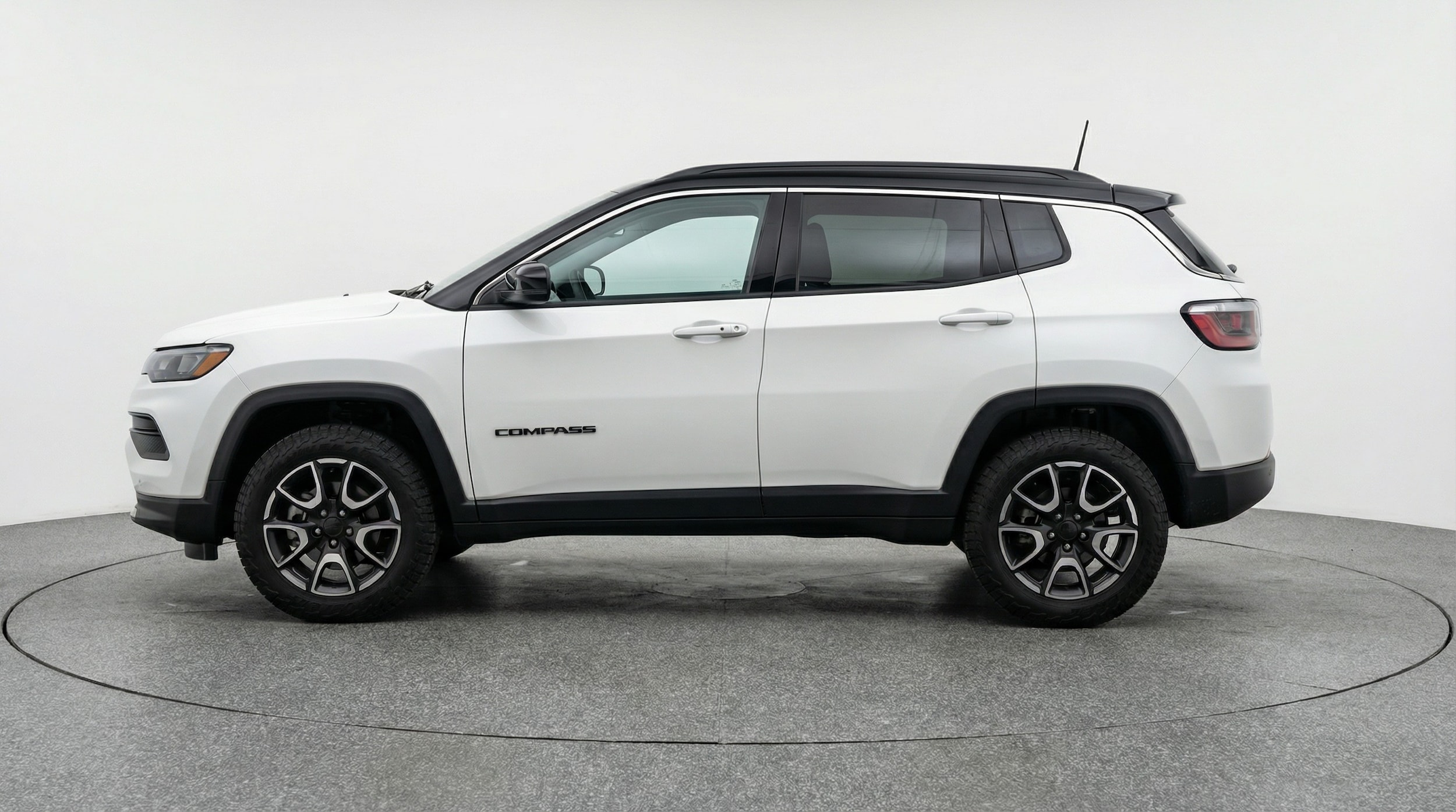 Thumbnail: 2025 Jeep Compass - 4
