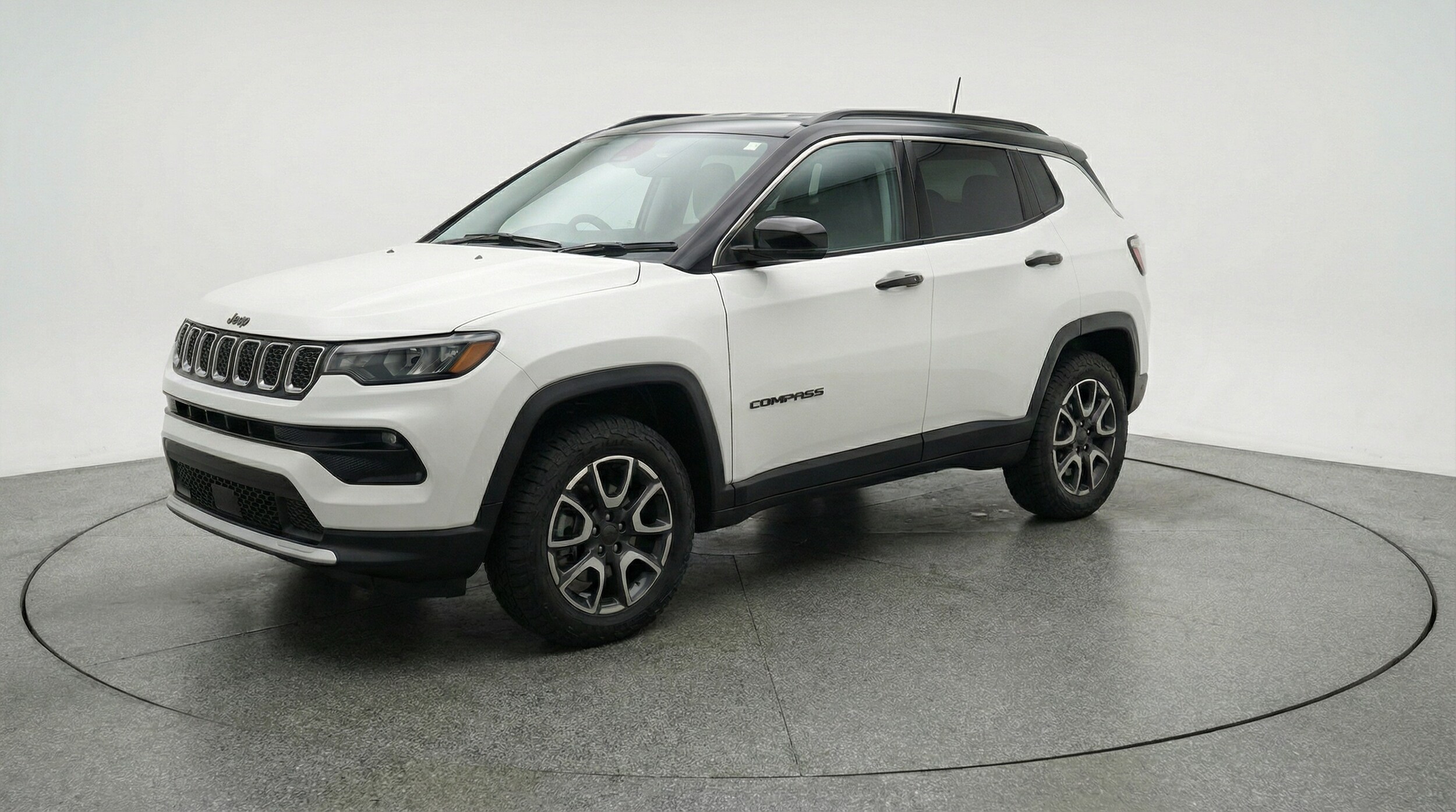 Thumbnail: 2025 Jeep Compass - 3