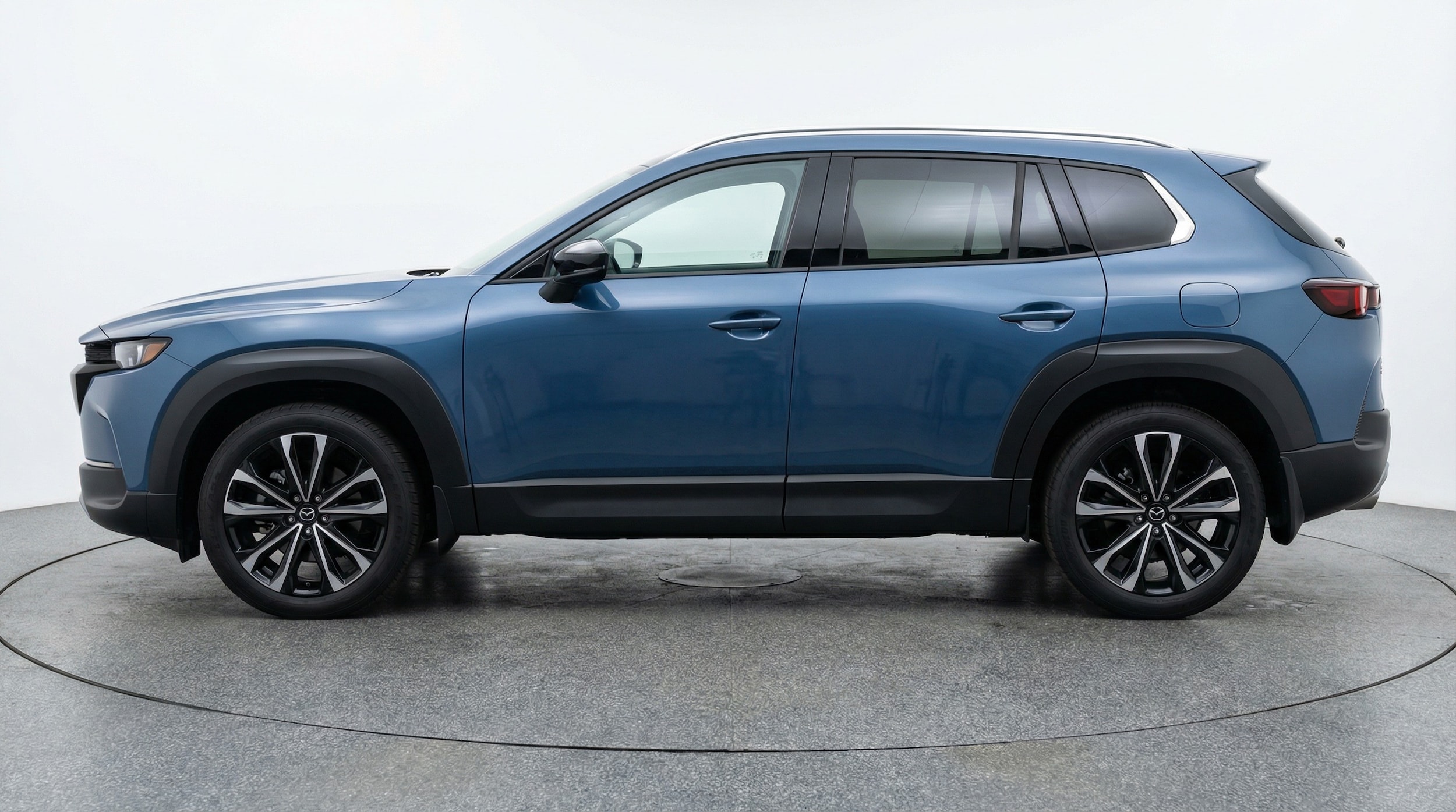 Thumbnail: 2025 Mazda CX-50 - 4