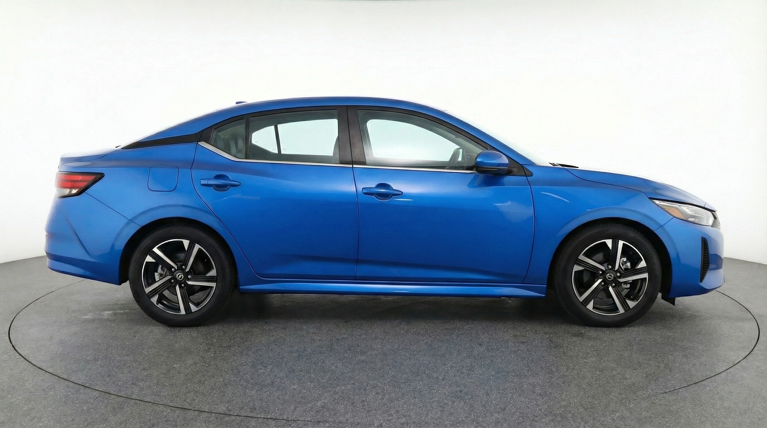 Thumbnail: 2025 Nissan Sentra - 8