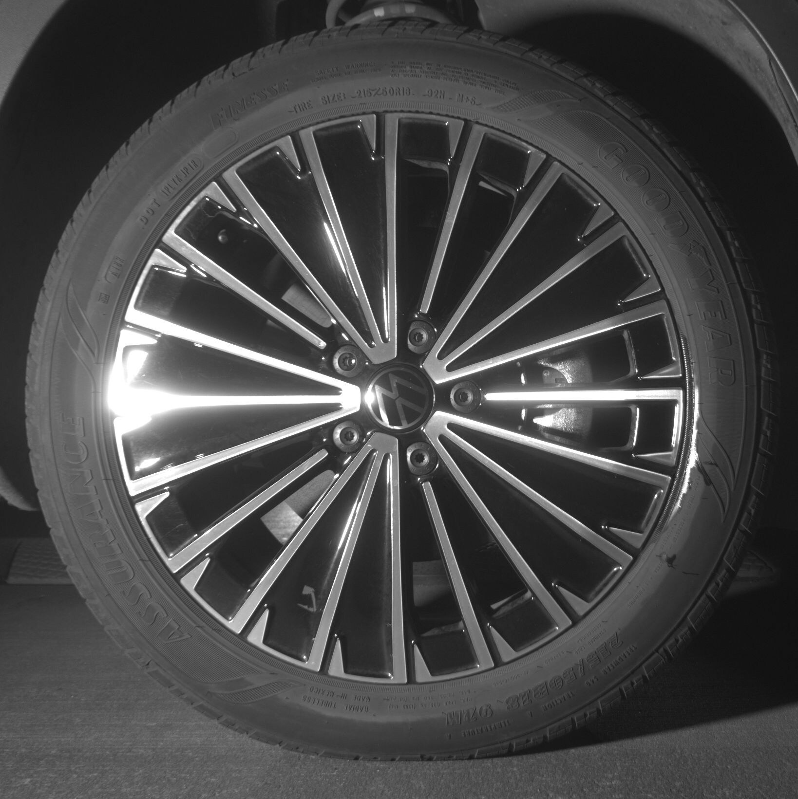 Thumbnail: 2025 Volkswagen Taos - 10