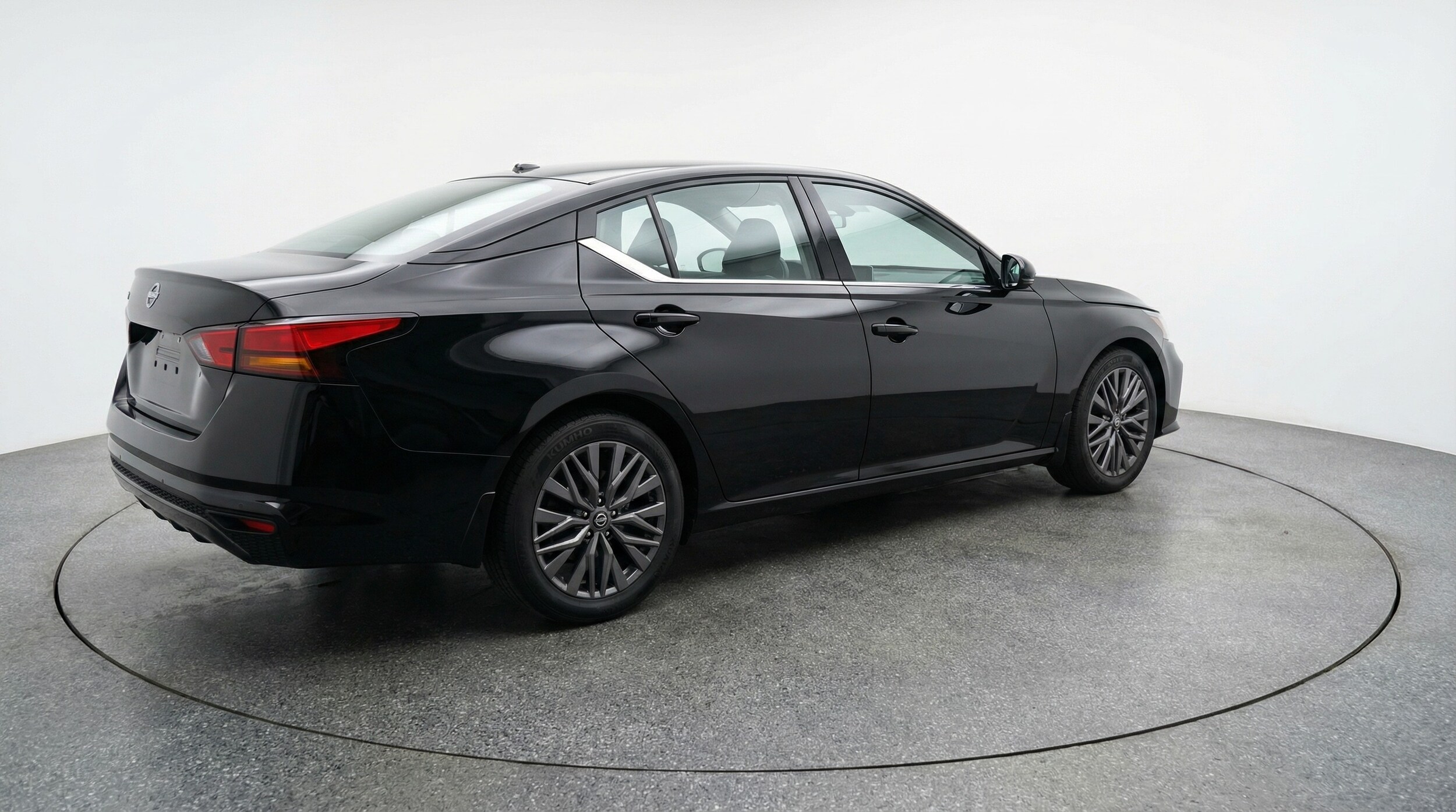 Thumbnail: 2025 Nissan Altima - 7