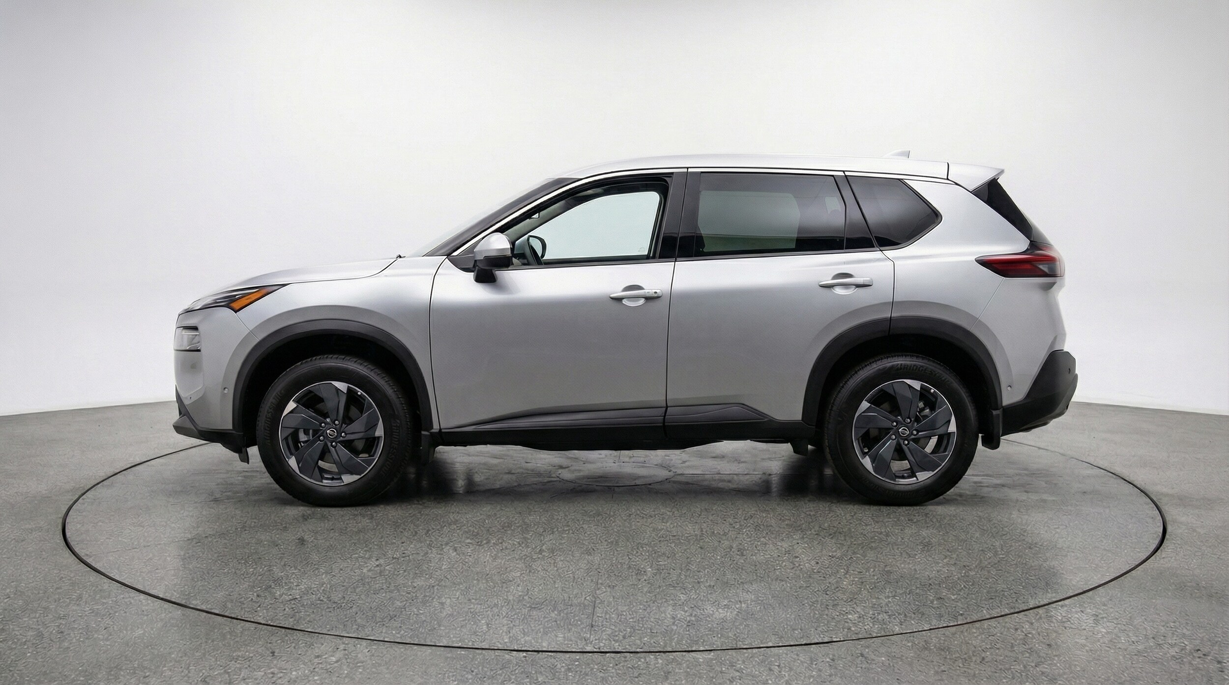 Thumbnail: 2025 Nissan Rogue - 4