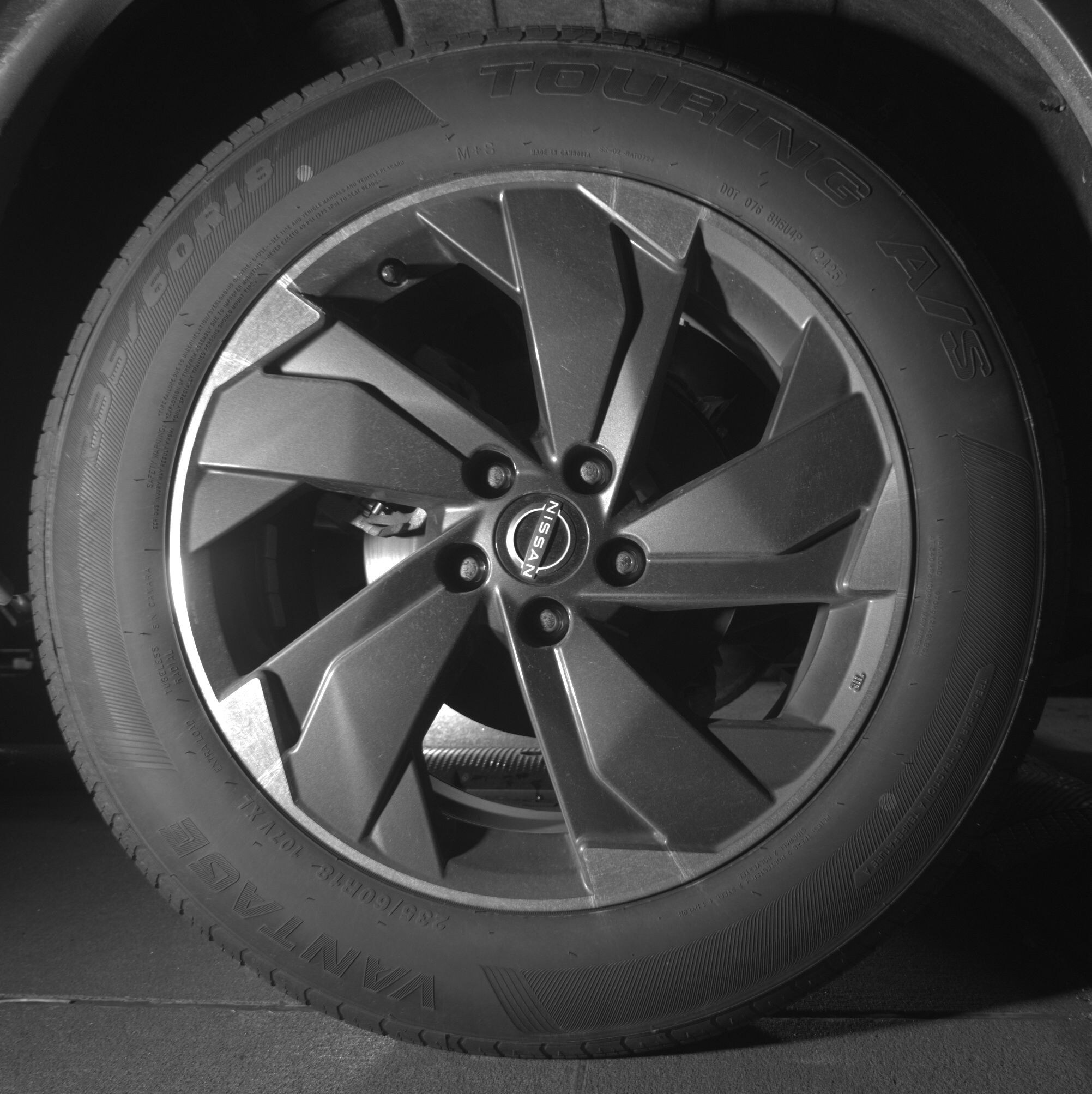 Thumbnail: 2025 Nissan Rogue - 12