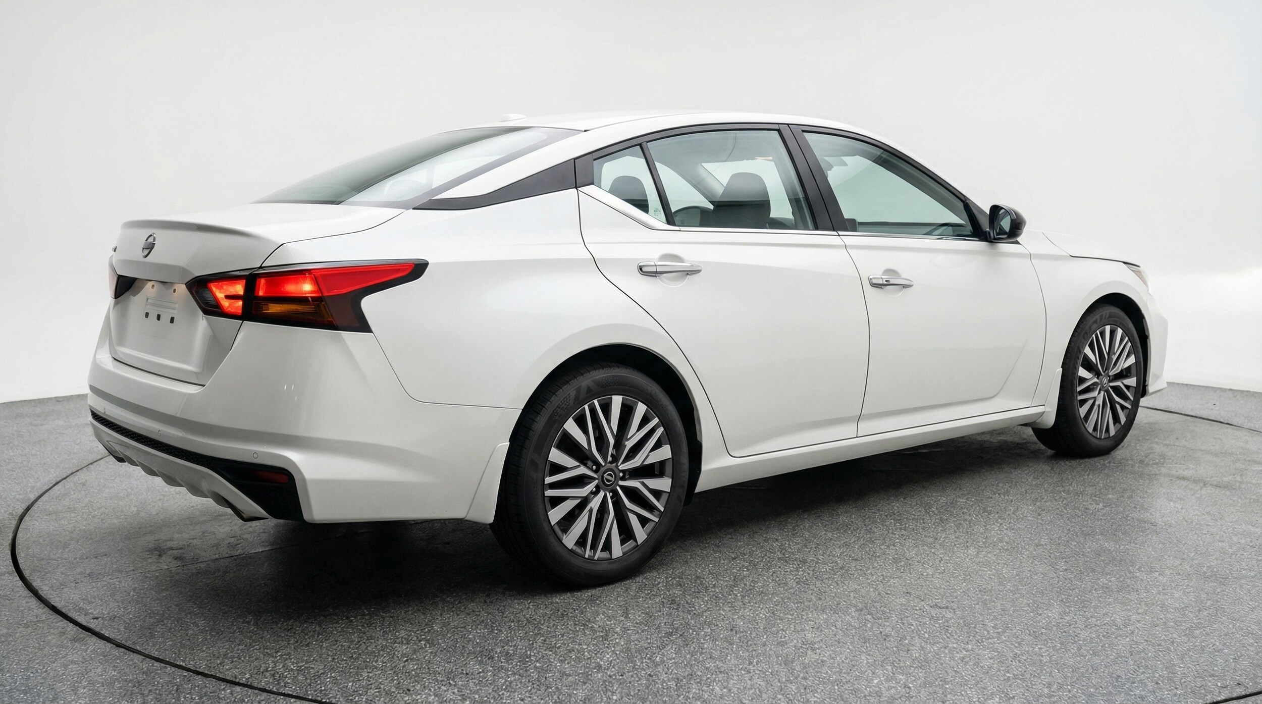 Thumbnail: 2025 Nissan Altima - 7