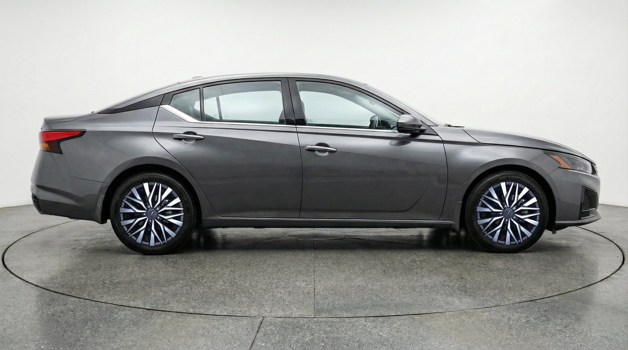 Thumbnail: 2025 Nissan Altima - 11