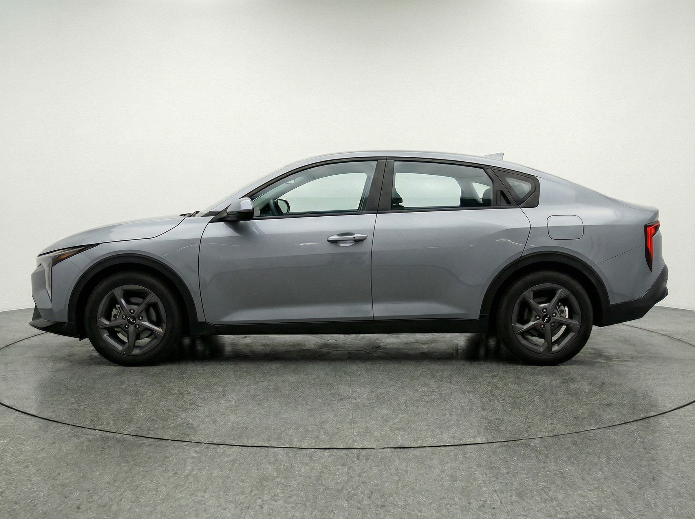 Thumbnail: 2025 Kia K4 - 4