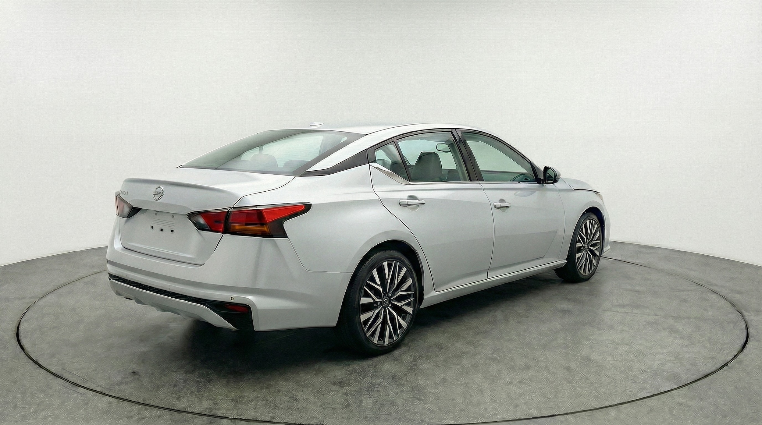 Thumbnail: 2025 Nissan Altima - 7