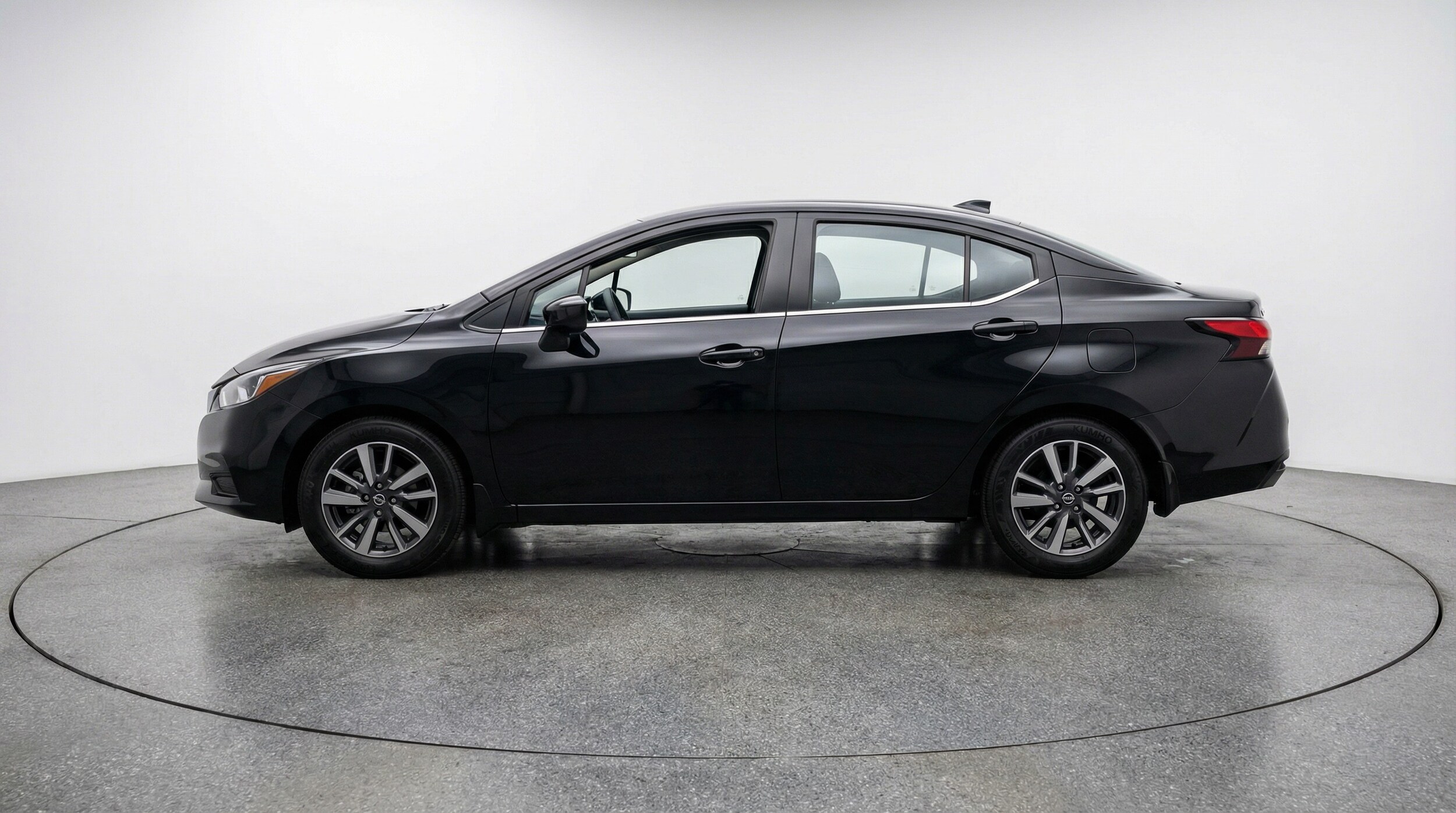 Thumbnail: 2025 Nissan Versa - 4