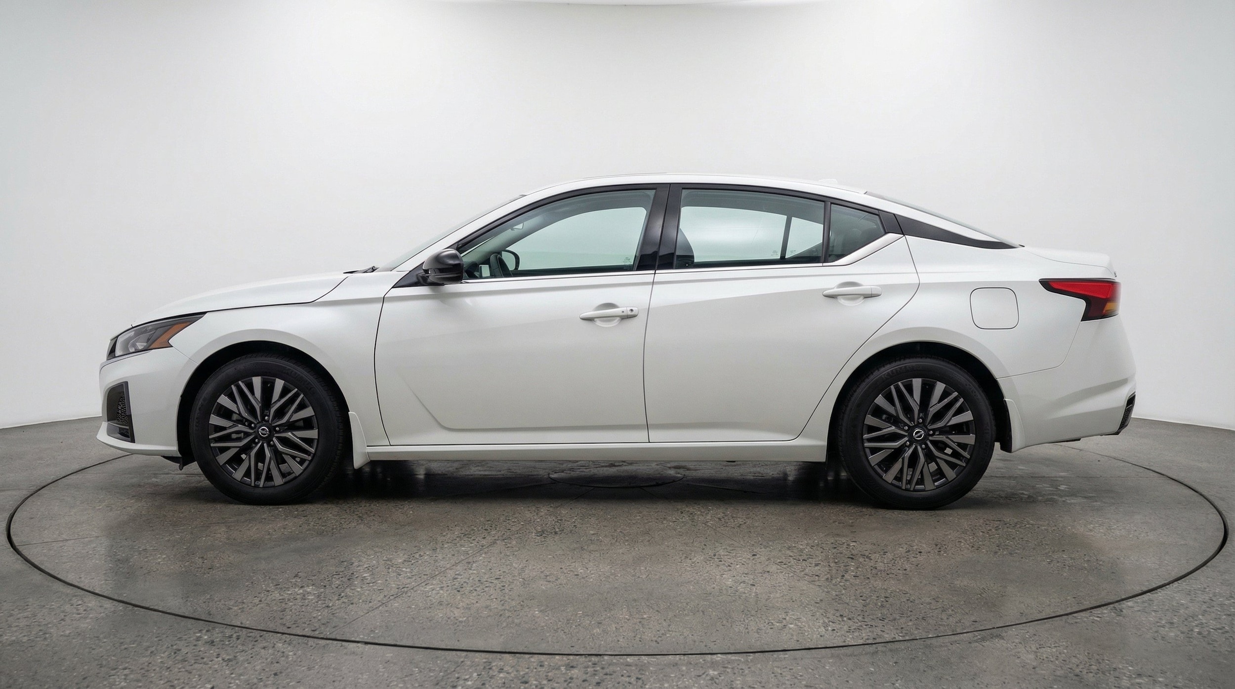 Thumbnail: 2026 Nissan Altima - 5