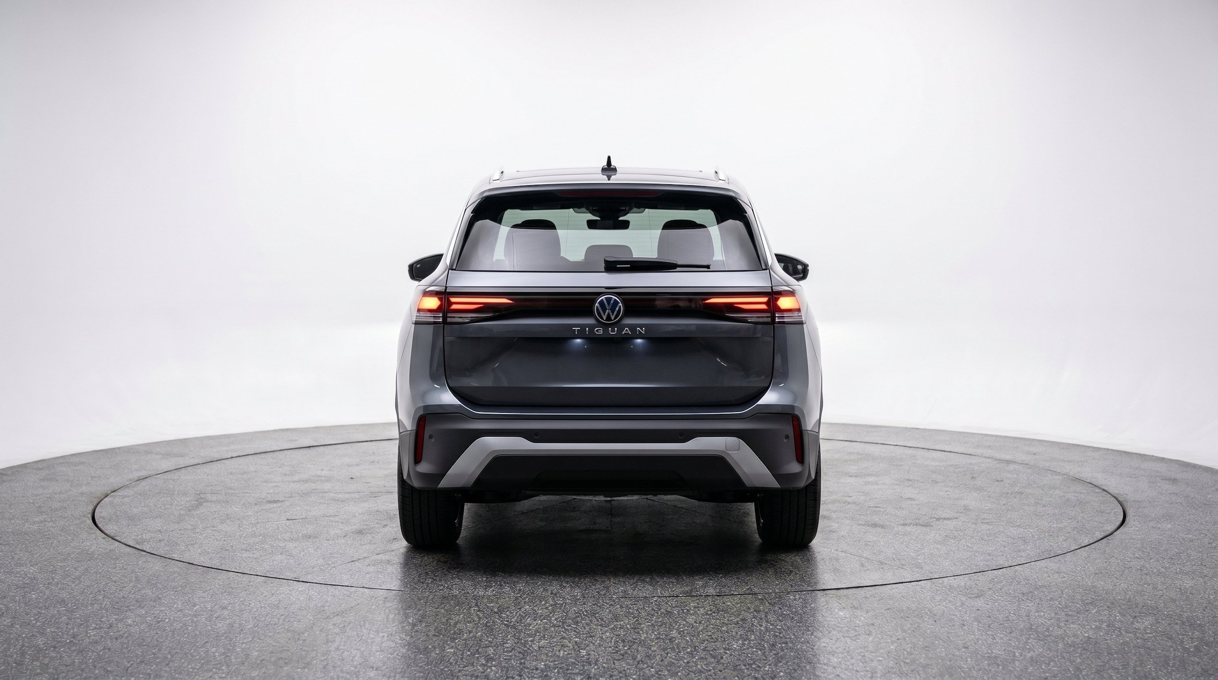 Thumbnail: 2026 Volkswagen Tiguan - 7
