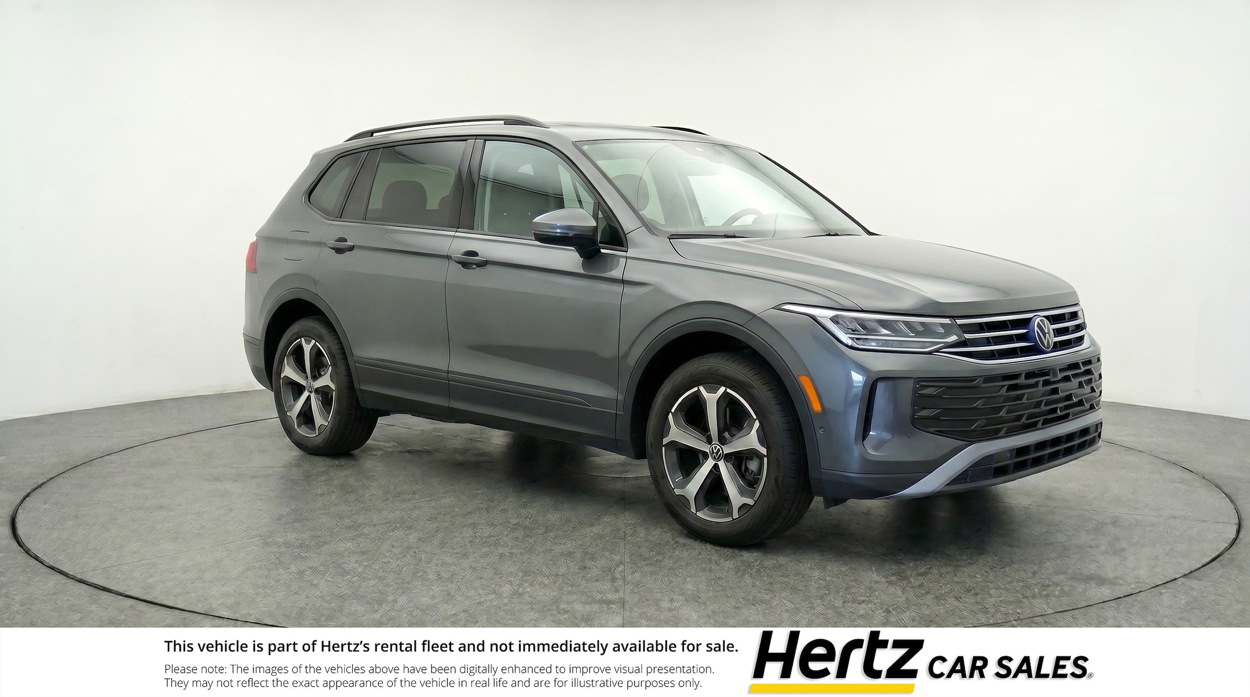 Thumbnail: 2026 Volkswagen Tiguan - 1