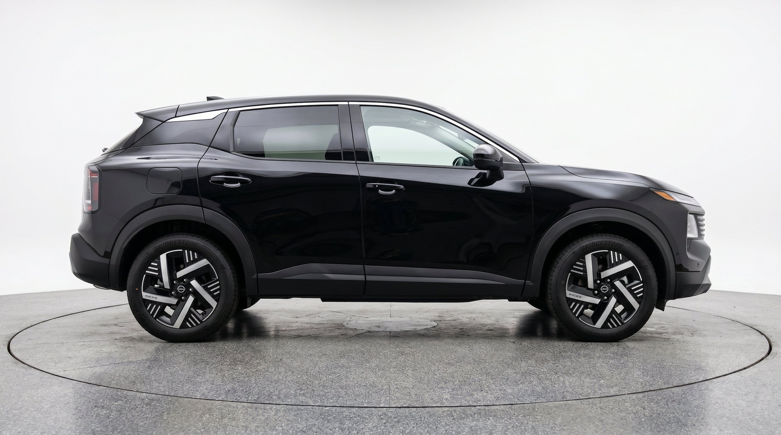 Thumbnail: 2026 Nissan Kicks - 11