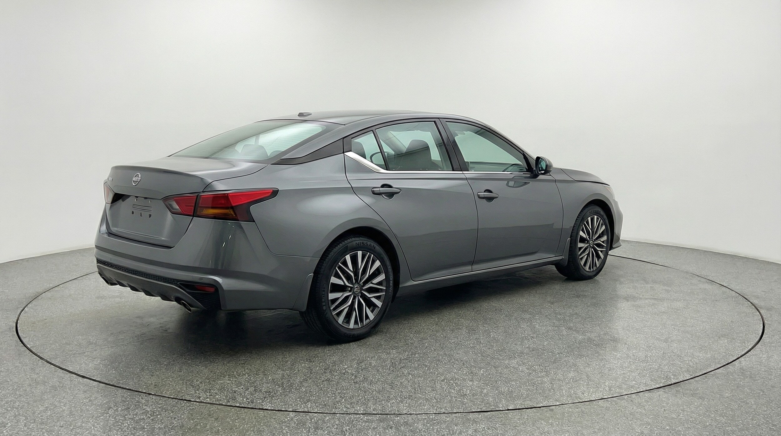 Thumbnail: 2025 Nissan Altima - 7