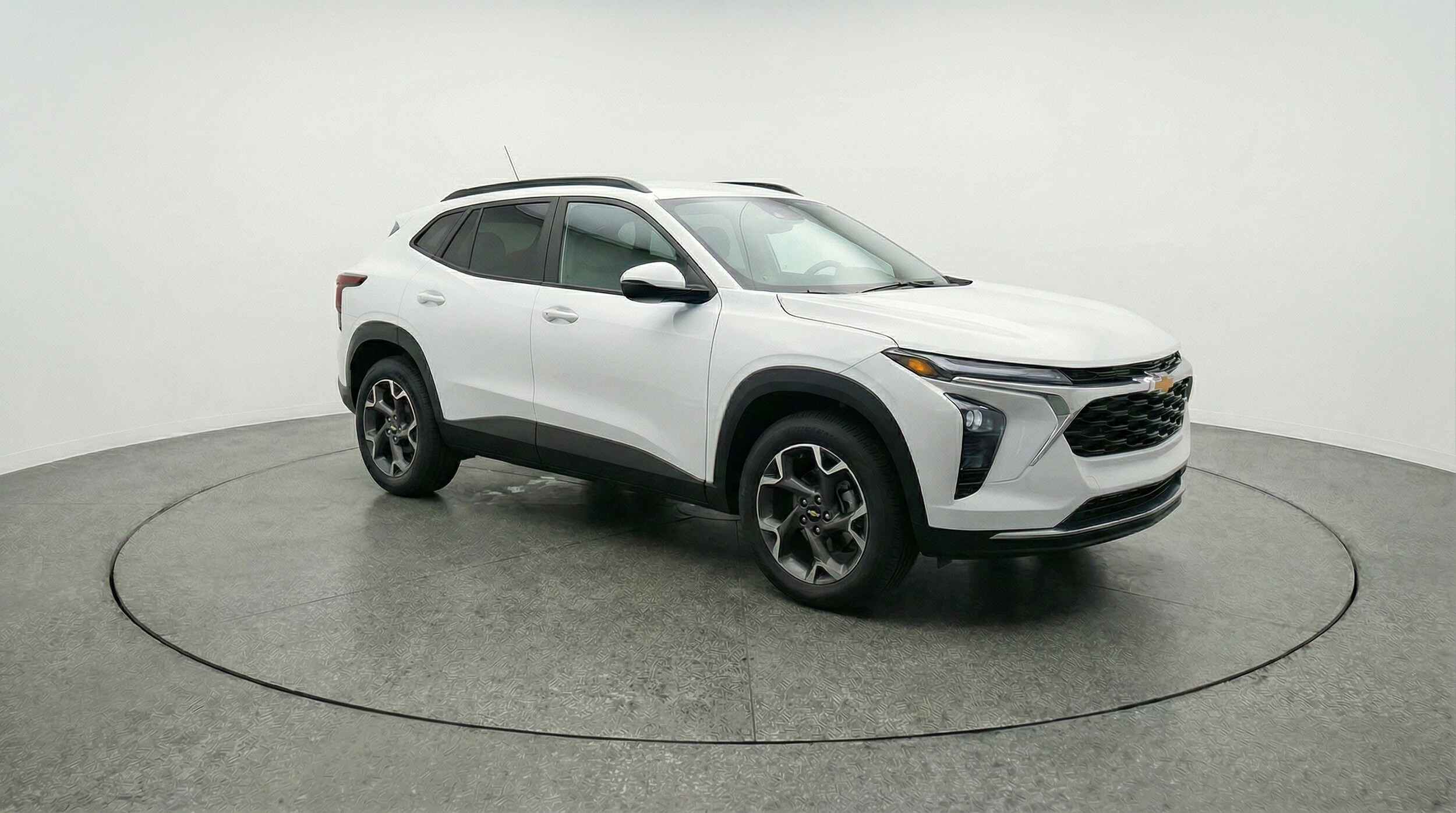 Thumbnail: 2025 Chevrolet Trax - 1