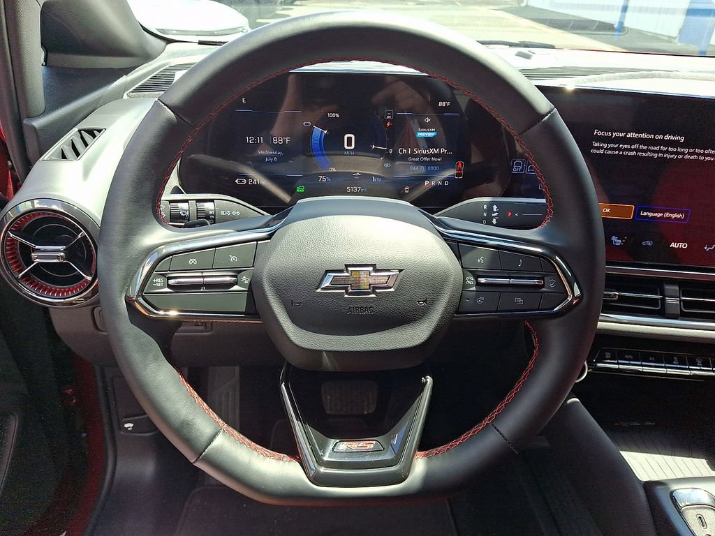 2025 Chevrolet Equinox EV RS - Photo 17