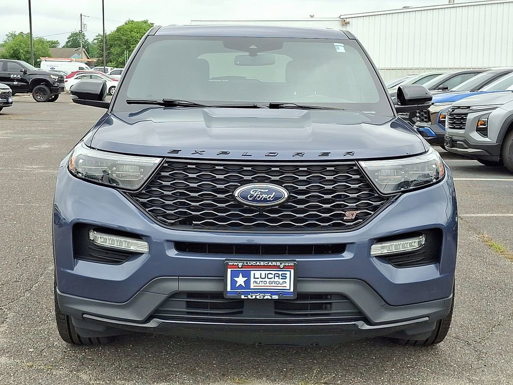 2021 Ford Explorer ST photo 3
