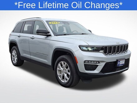 2022 Jeep Grand Cherokee Limited 4x4 SUV