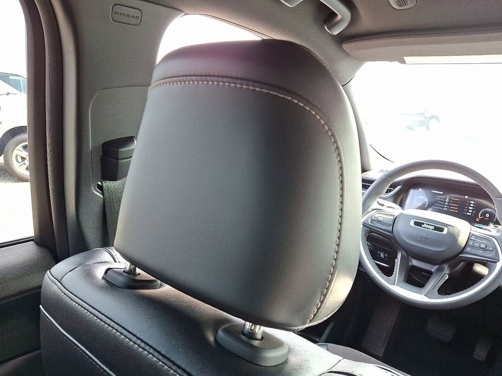 2023 Jeep Grand Cherokee L Altitude - Photo 47