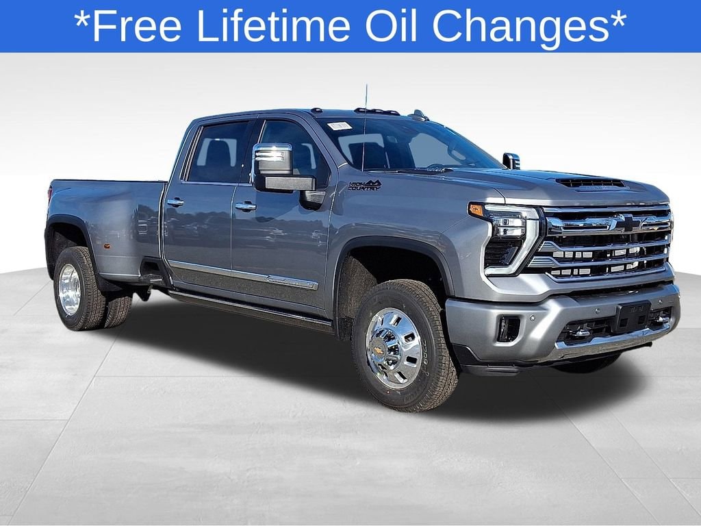 2026 Chevrolet Silverado 3500HD High Country's photo