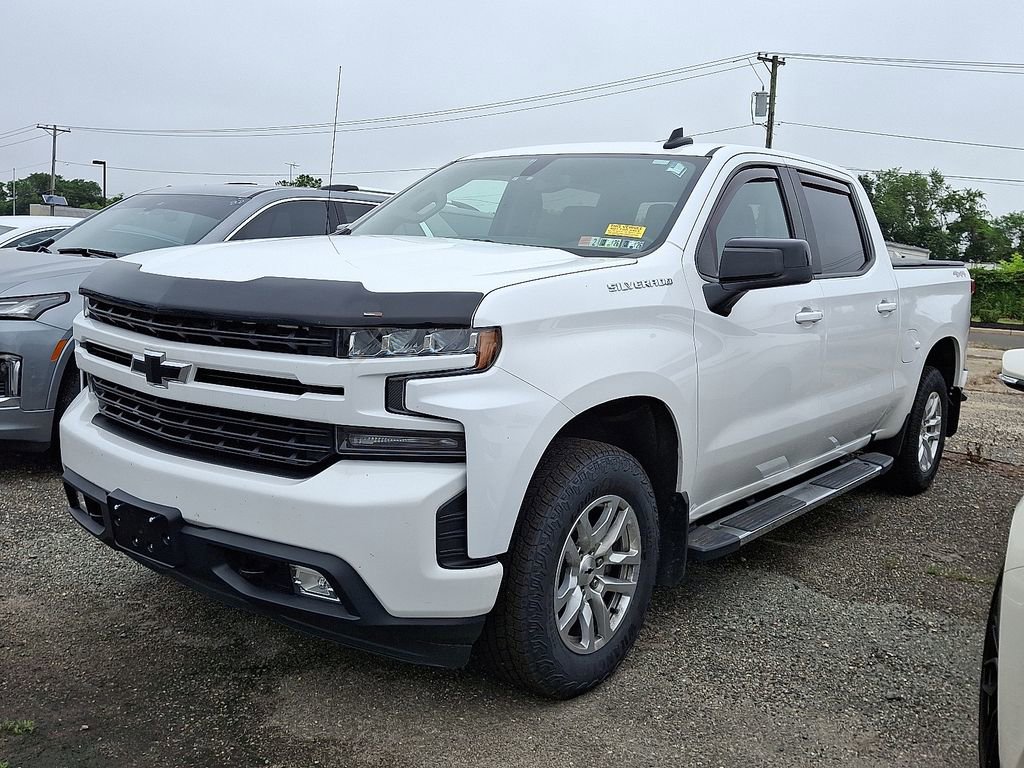 2020 Chevrolet Silverado 1500 RST photo 3