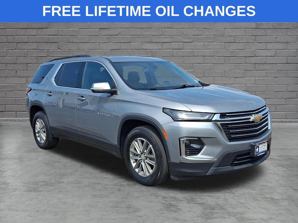 Used 2023 Chevrolet Traverse LT Cloth SUV