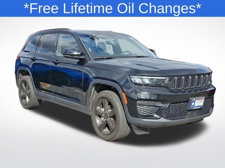 2023 Jeep Grand Cherokee Altitude 4x4 SUV