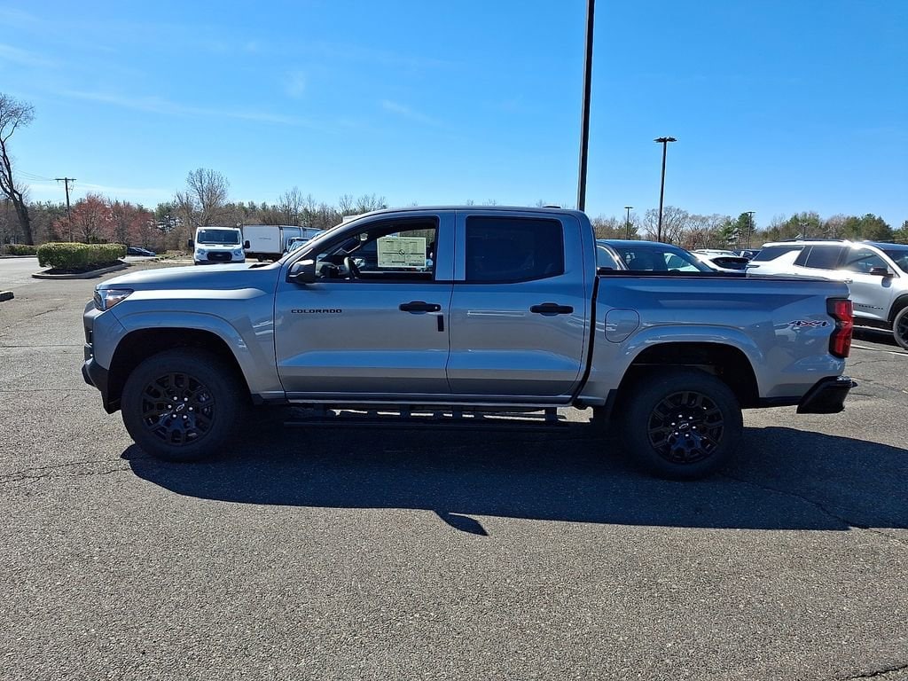 2026 Chevrolet Colorado Work Truck - Photo 5