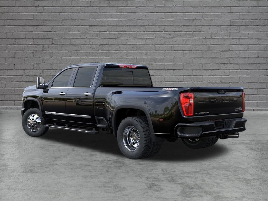 New 2026 Chevrolet Silverado 3500 HD High Country DRW Truck