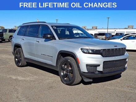 2023 Jeep Grand Cherokee L Altitude 4x4 SUV